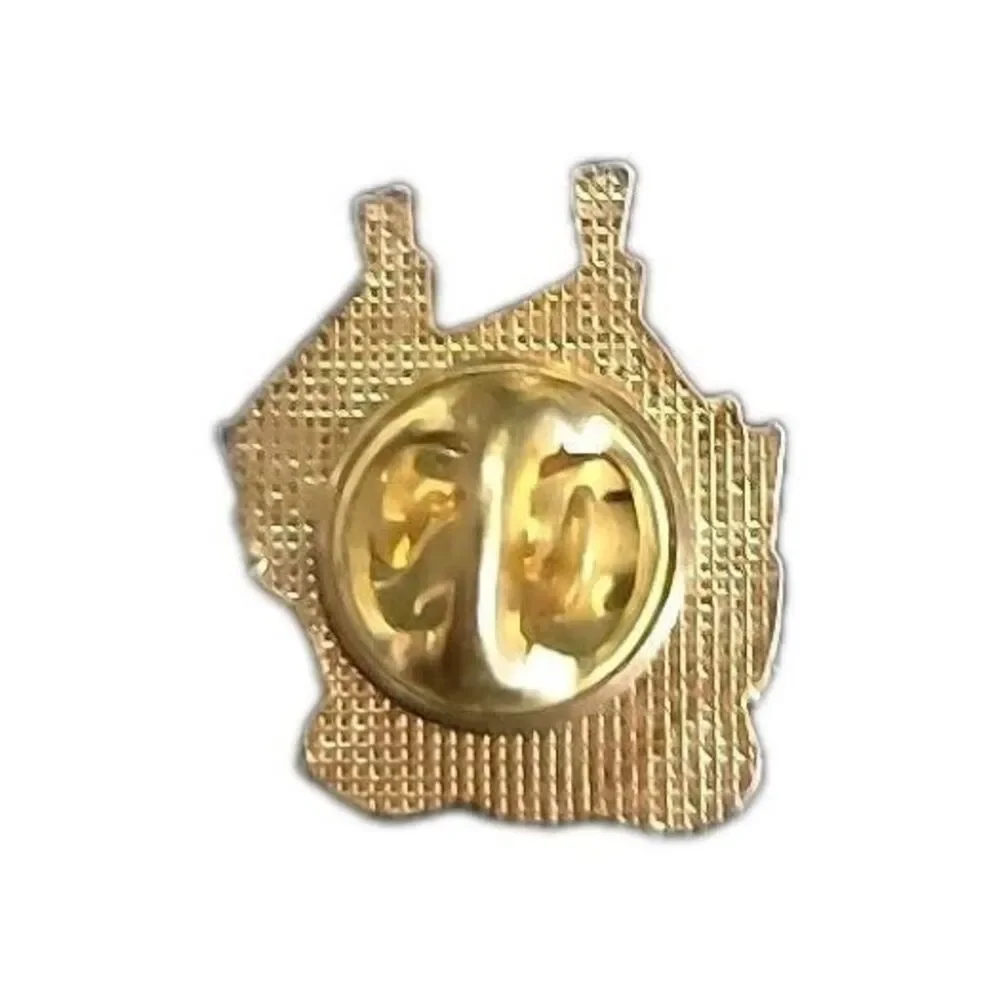 1985 FLT Sailboat Multicolor Pin 0.75 Inch x 0.75 Inch